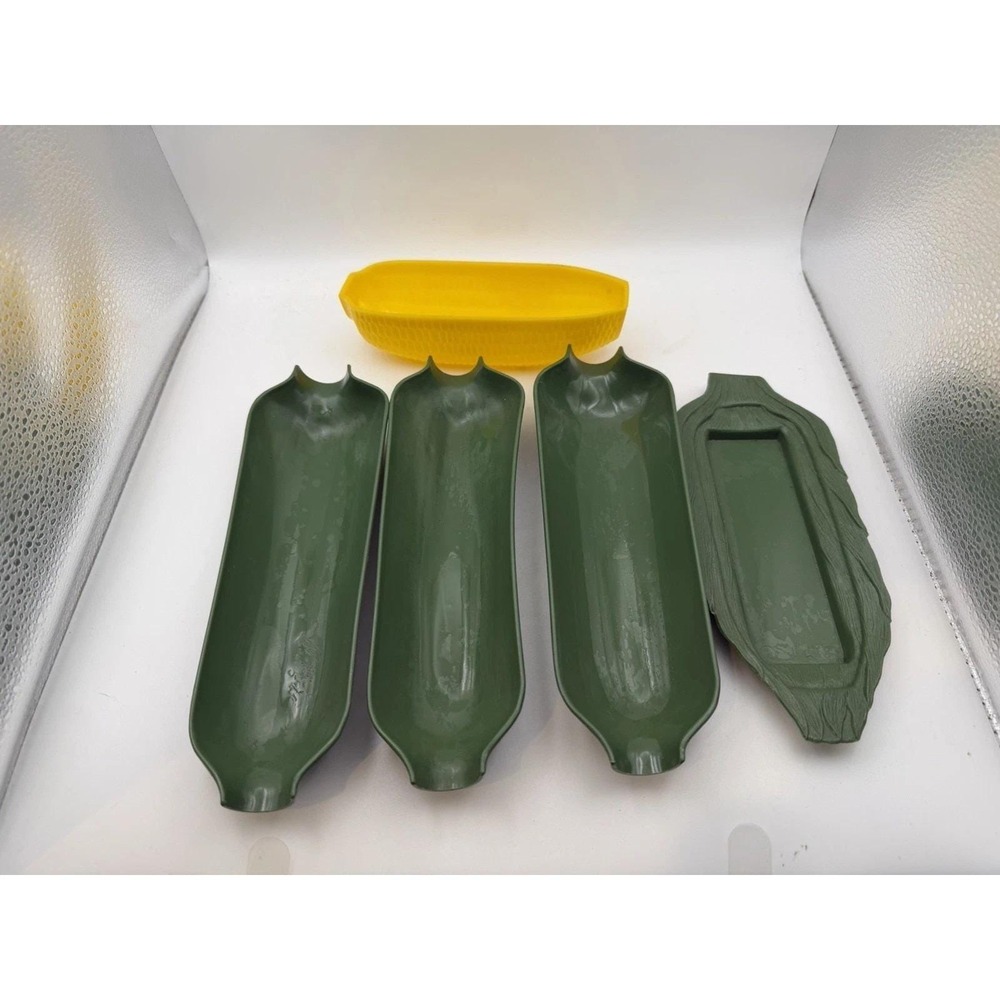 Vintage Royal Product Corn Cob Holders Trays Set Mid Century Plastic USA
